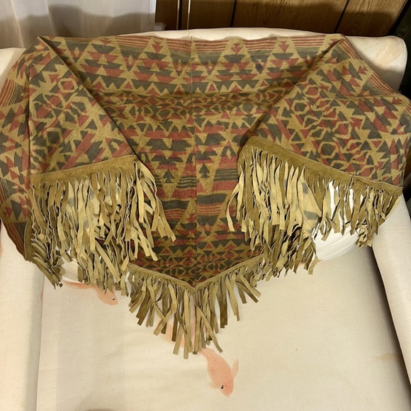 VTG Liz Robert & Robert Elliot Leather Shawl - Picture 6 of 11